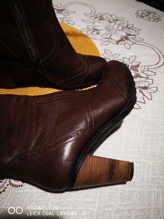 Дамски кожени ботуши Gianni!