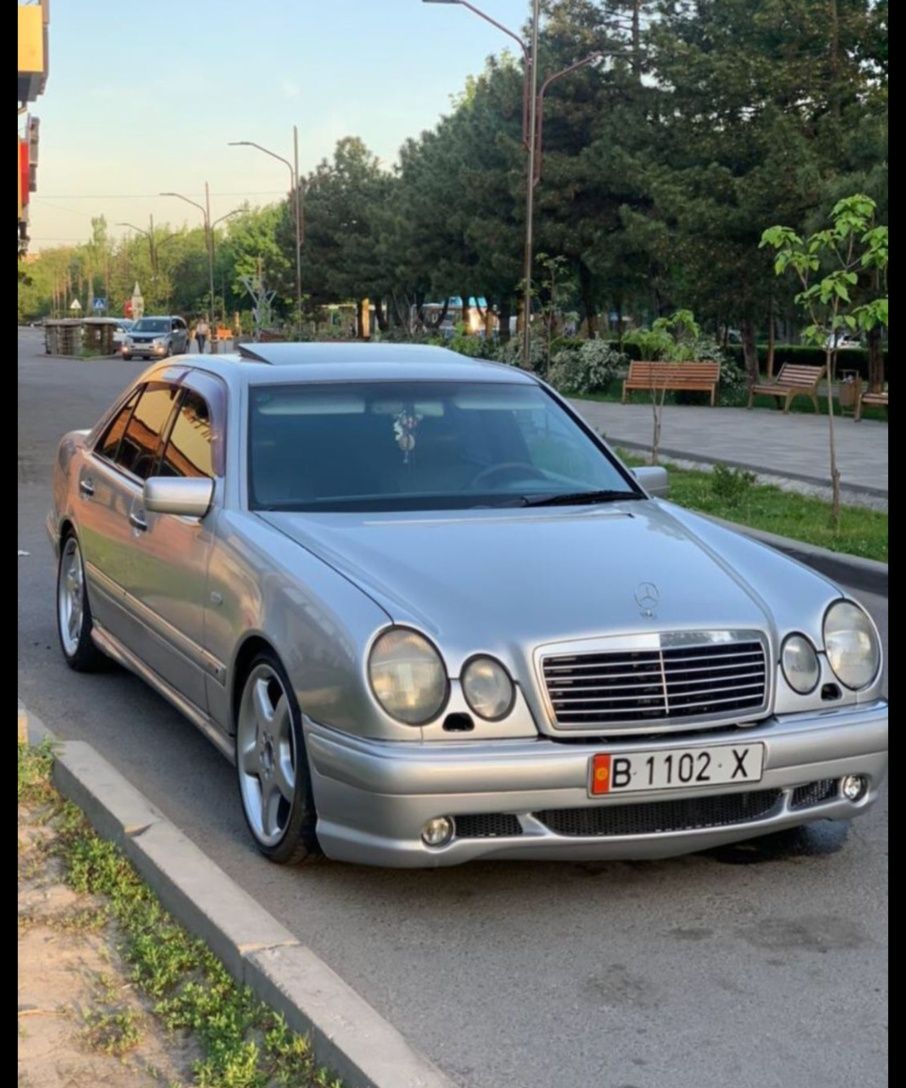 Бампер передний Мерседес w210 AMG "Аналог"