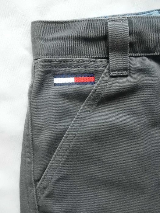 Blugi Tommy Hilfiger Tommy Jeans, model Ballpeen. Marime 30/32.