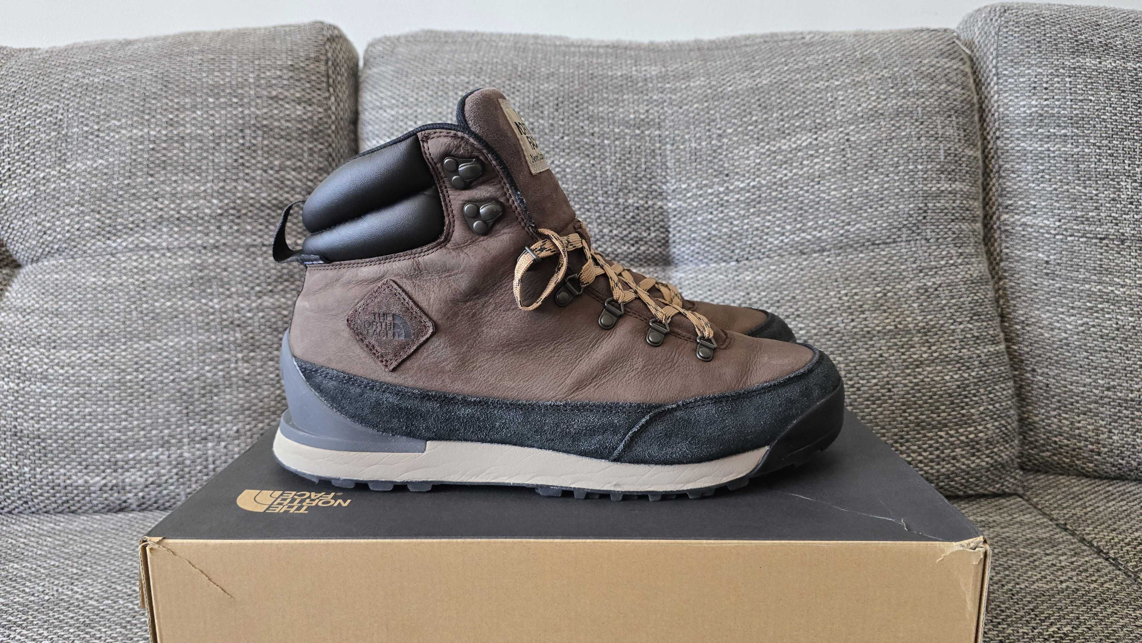 Продавам The North Face Туристически M Back-To-Berkeley WpNF0A817QZN31