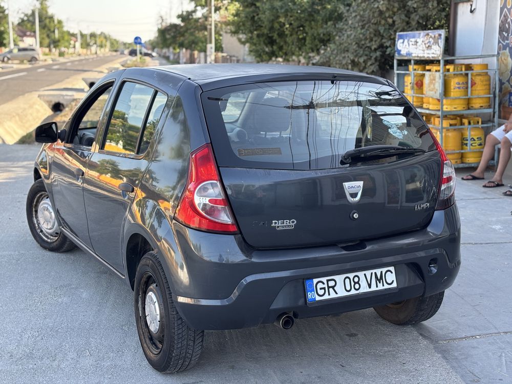 Vand dacia sandero 1.4 mpi An 2009