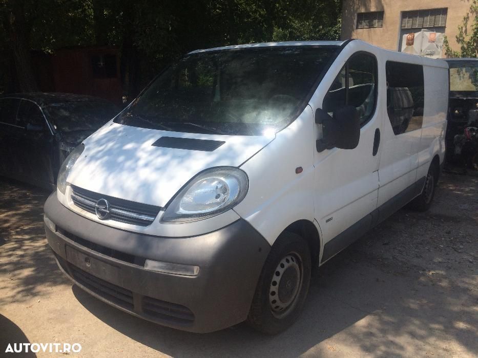 Dezmembrez Renault Trafic/Opel Vivaro 2.5 dci G9U