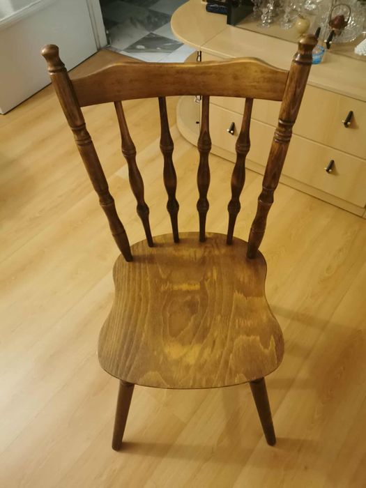 Кухненски столове