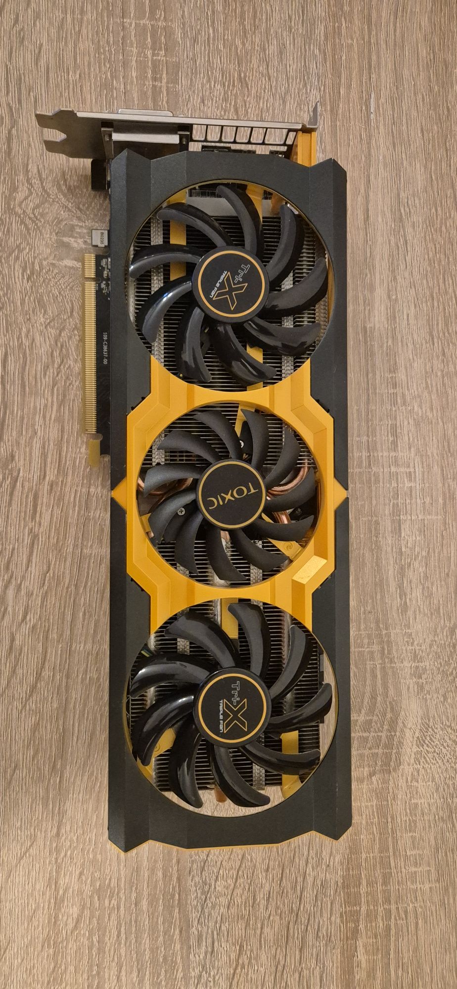 Sapphire TOXIC R9 280X OC