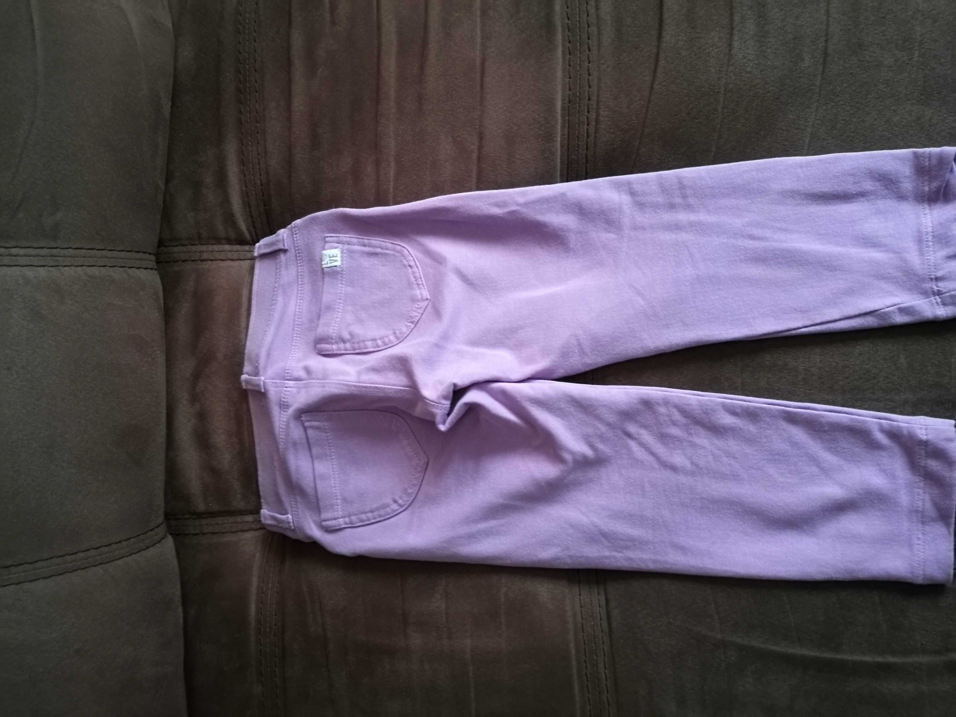 Панталони за момиче- размер 98 см