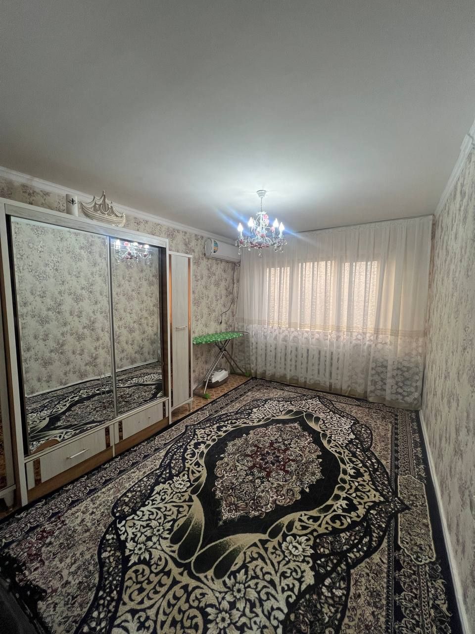 Uy sotiladi Vatniyda srochniy 28000$ kami bor