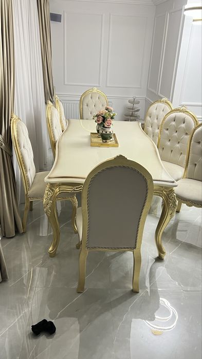 Vand masa lemn masiv 8 scaune