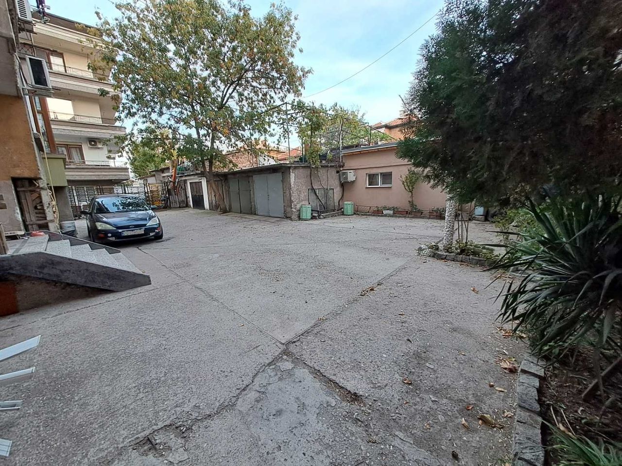 Продава се Тристаен апартамент в Асеновград - 143 кв.м за 660 €/кв.м - Снимка #12