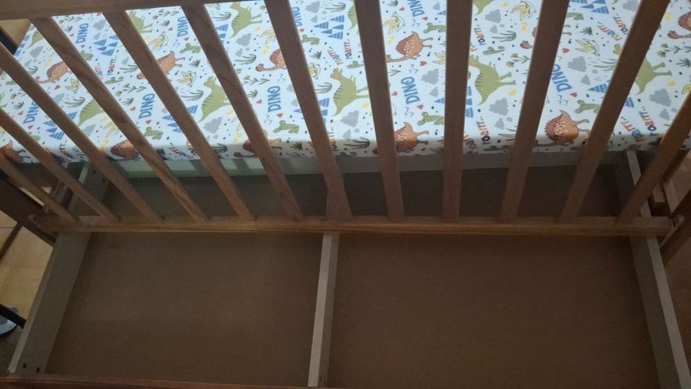 Продам  кроватку