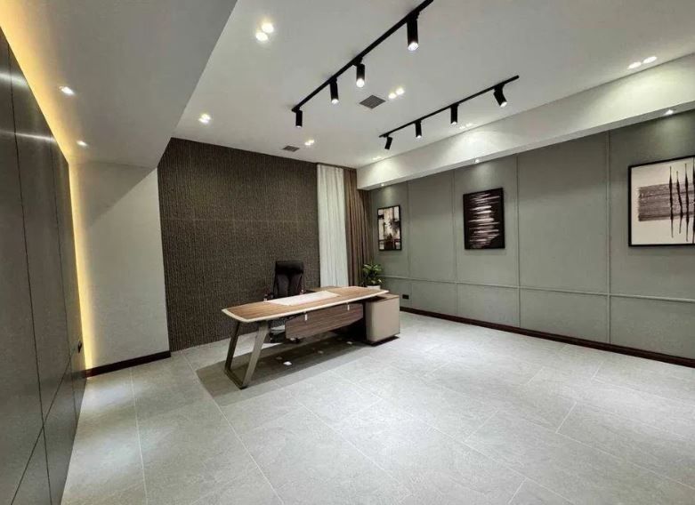 Сдается офис на Ц-1, Экопарк, 720 м²