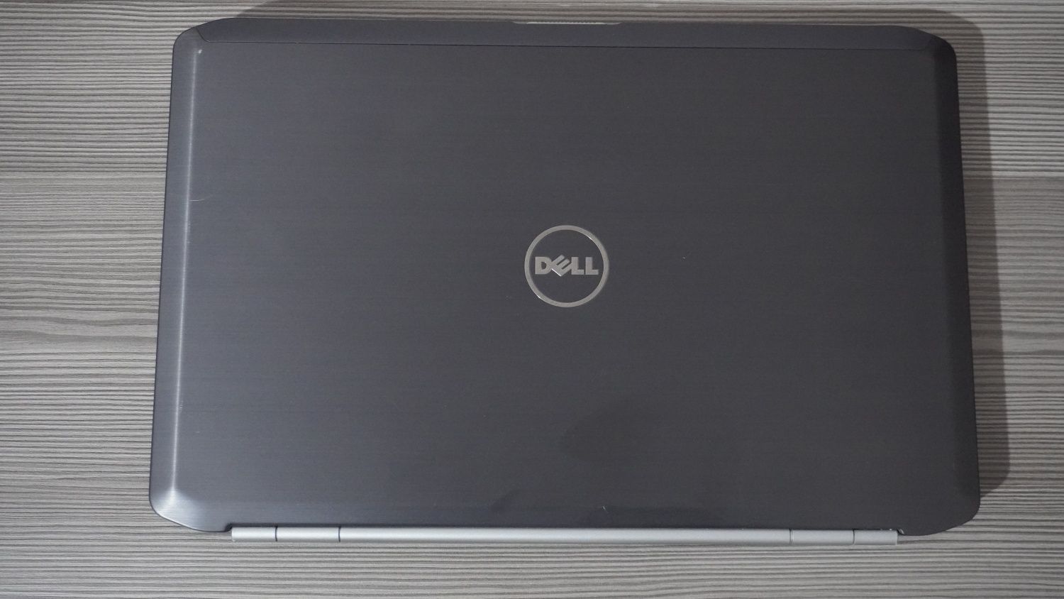Лаптоп Dell latitude 512 gb SSD 8gb RAM