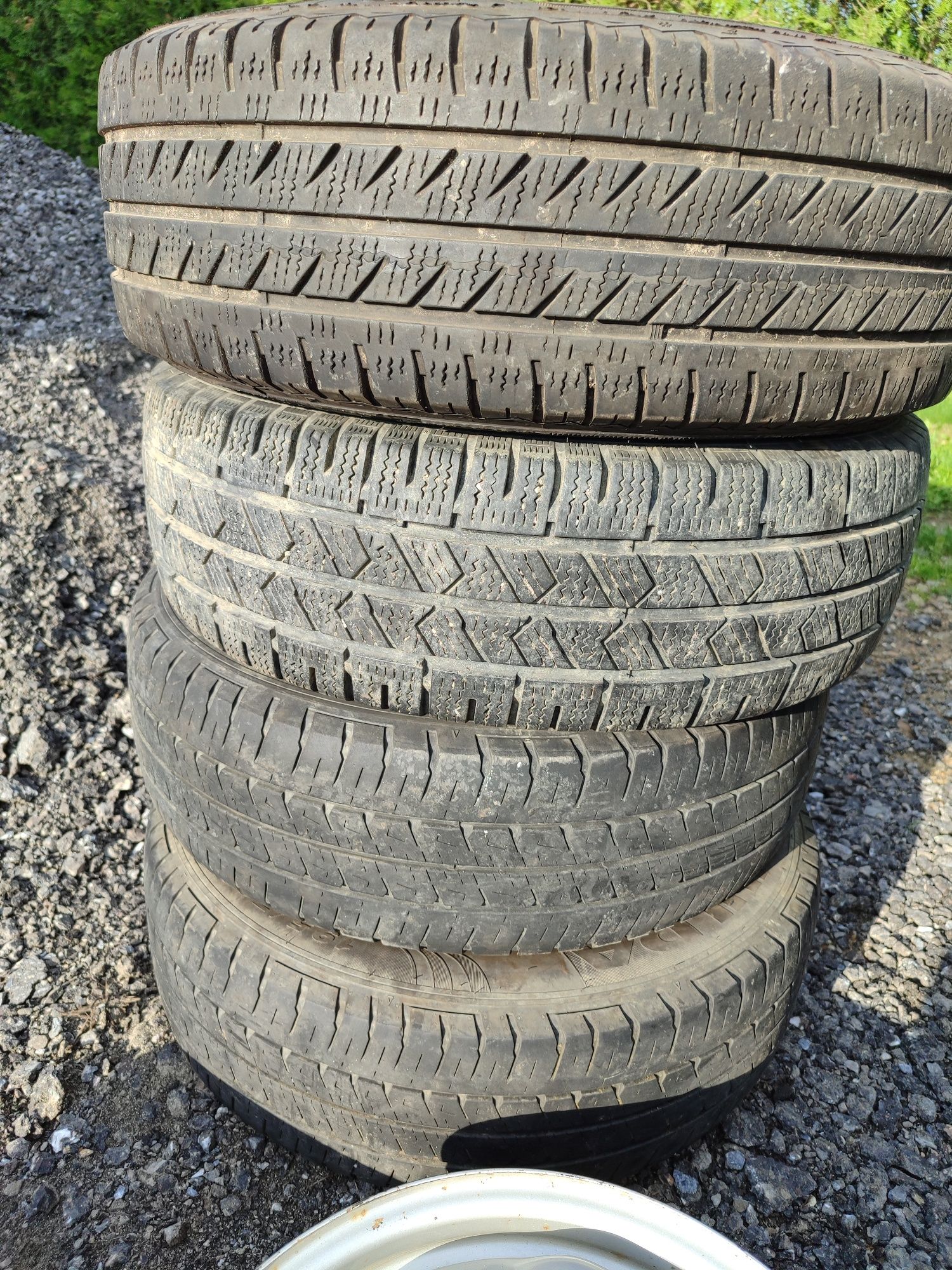 Jante ford transit si anvelope 195/70/15C