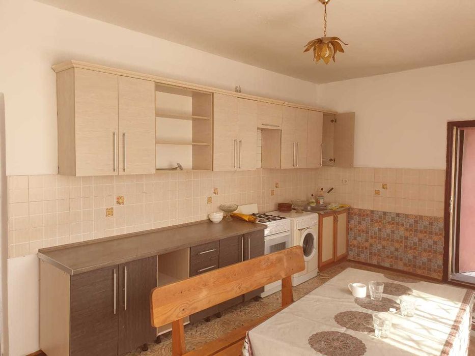 2 комнаты · 100 м²