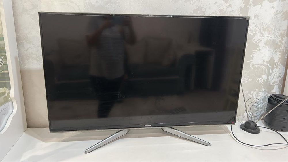 Продам телевизор