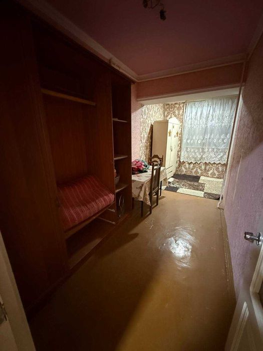 3х комнатная квартира 77-серия вдоль дороги, можно под бизнес, Фрунзе