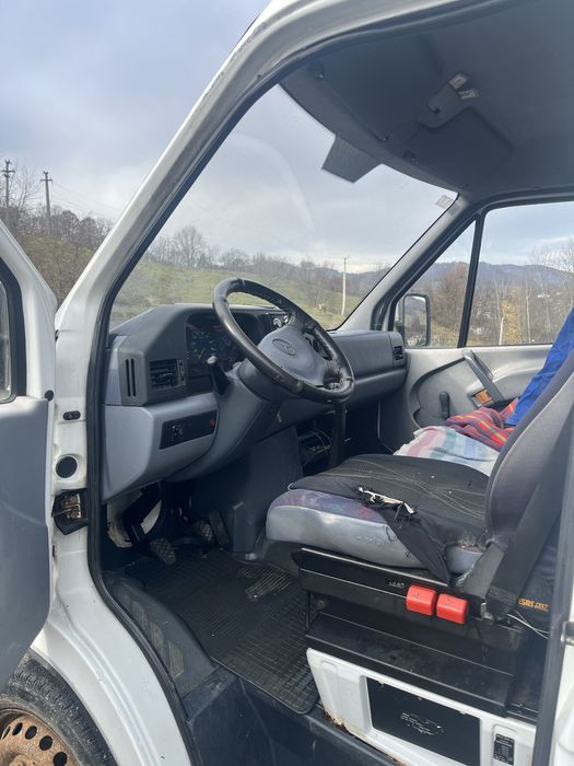 Autouilitara Sprinter 208 D