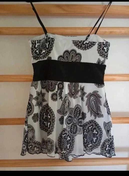 Top Floral Elegant – Mărimea XS-S