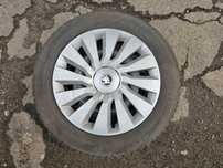Vand Set Roti iarna Barum si jante otel 205/55 R16 + capace Skoda
