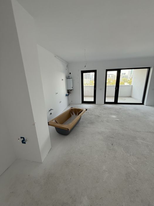 2camere/ 5 min pana la Metrou