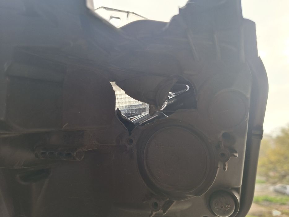 Ляв фар Toyota Auris 2013 - 2018