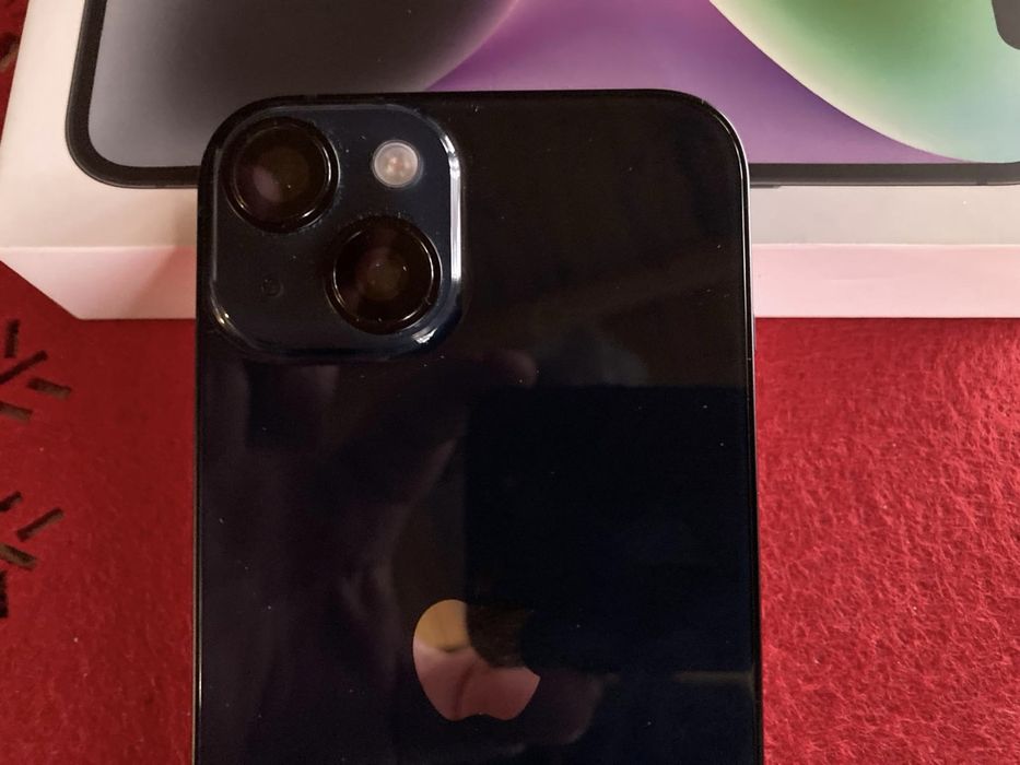 Vand iPhone 14,impecabil