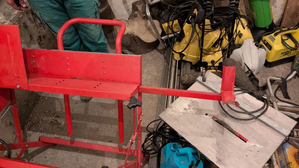 циркуляр Log Saw LS400
