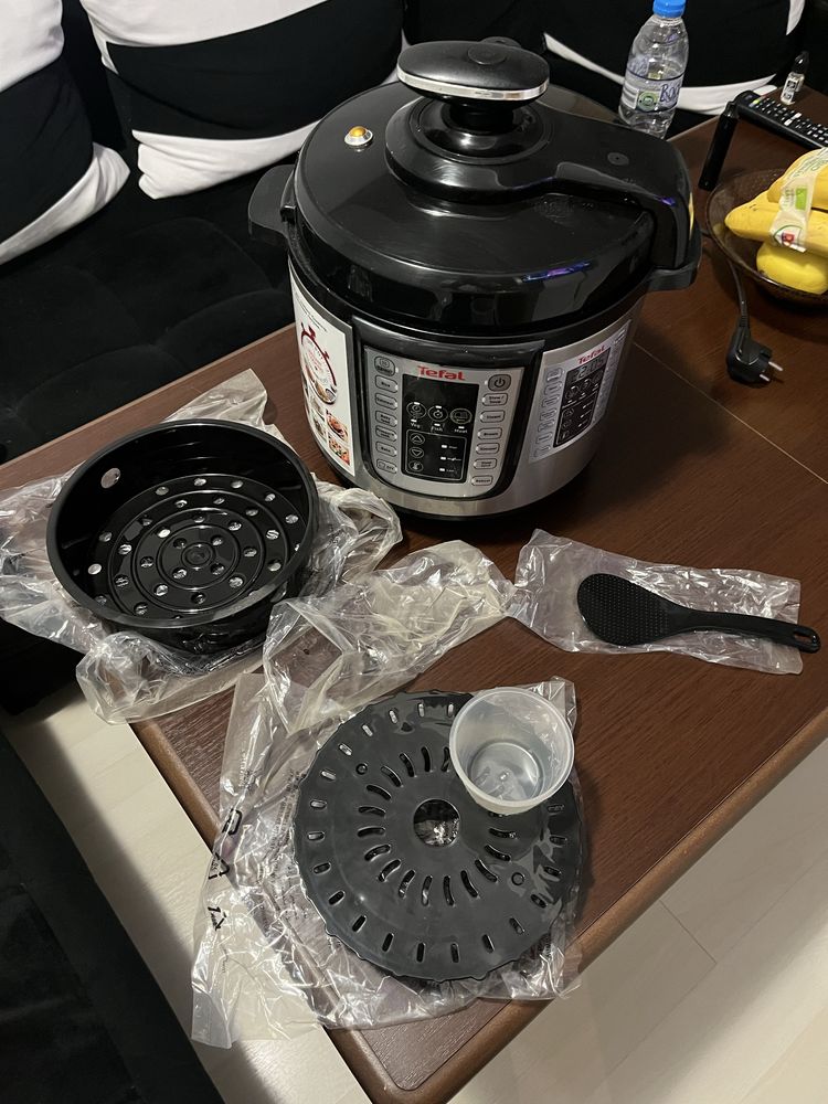 Мултикукър “Tefal”