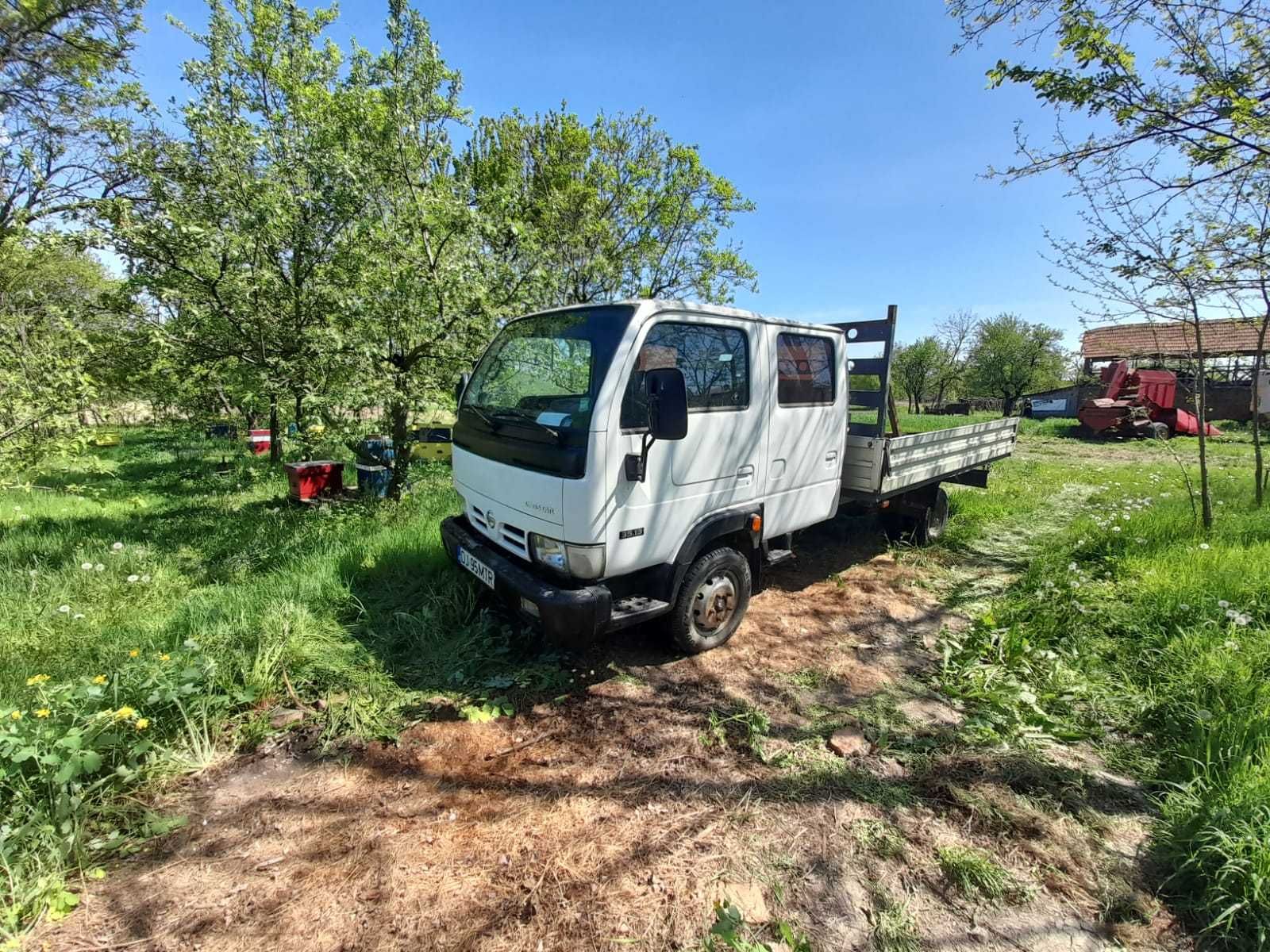 Vand Nissan CABSTAR. Autoutilitara. Se poate conduce cu  B