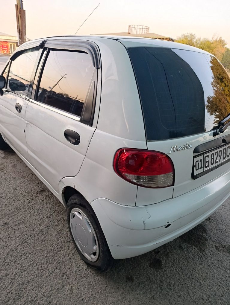 Matiz moshinasi sotiladi srochni