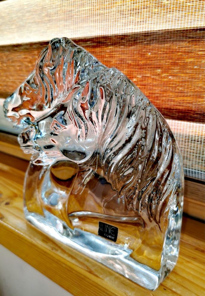 Коне фигура кристална скулптура глави на коне в галоп ILINE Crystal !