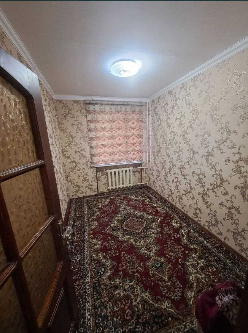 Нукус кинотеатр 4/1/4, кирпичный