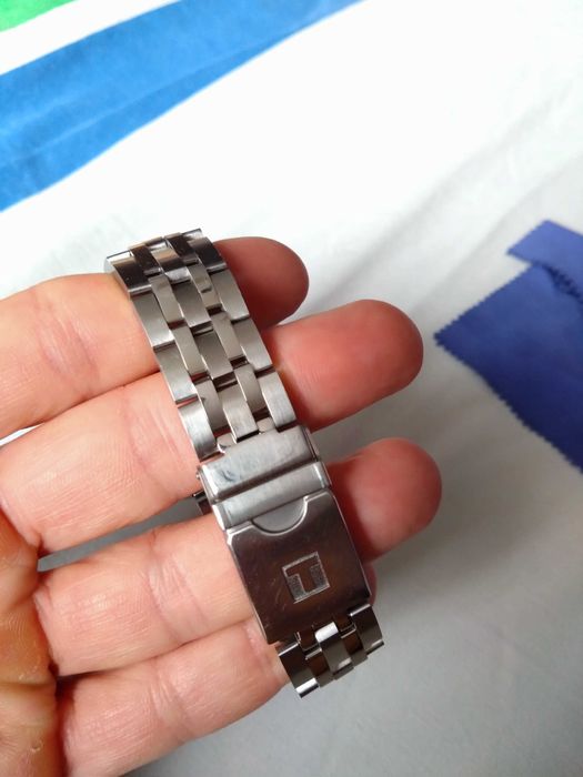 Timex x The James Brand Titanium Automatic GMT и Tissot Seastar 1000