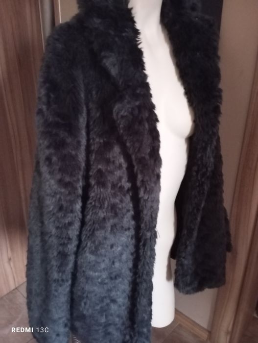 Черно еко палто почти ново обличано няколко пъти