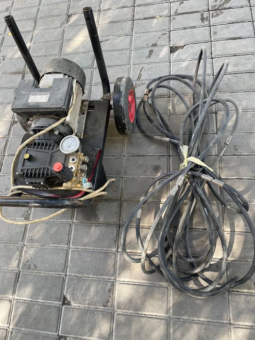 Nikel Karcher Sotiladi