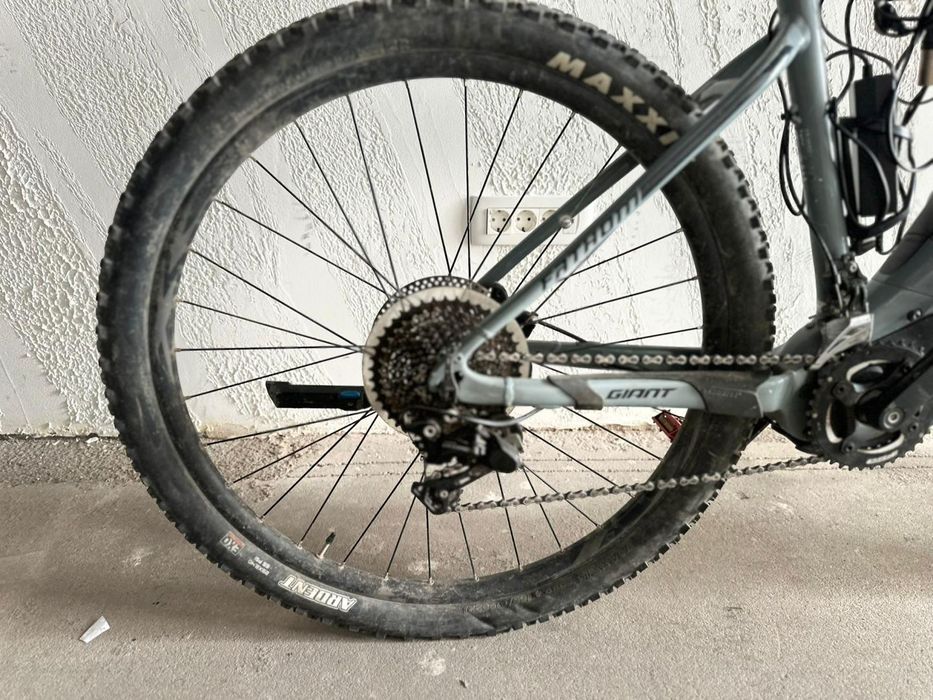 Bicicleta Electrica Giant Fathom, 29" -A-