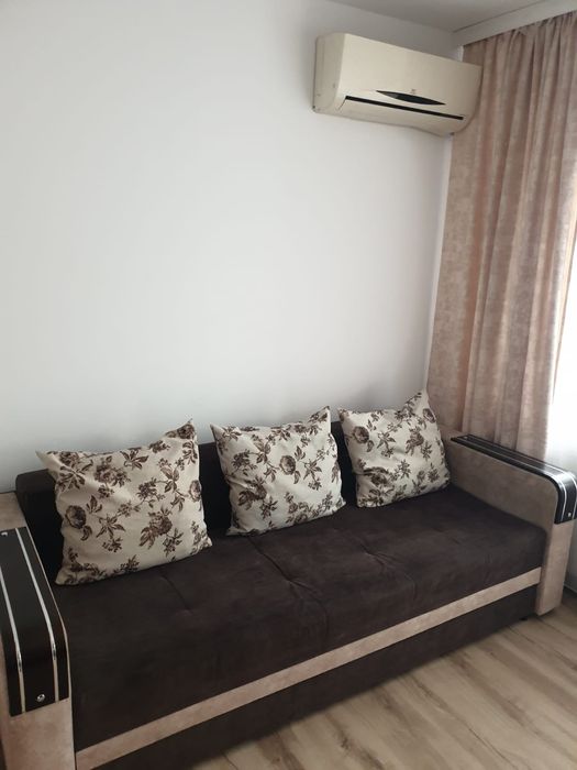 Apartament 2 camere Podul Ros