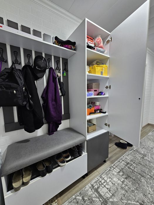 Йулак учун шкаф сотилади