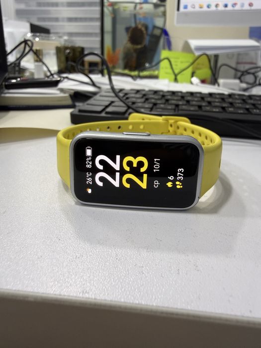 Продам часы Huawei Band 9