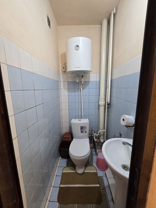 Срочно продаётся 4х комнатная квартира не дорого Вокзал