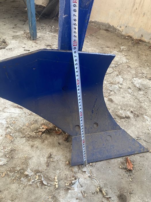 Плуг неизползван 3х20