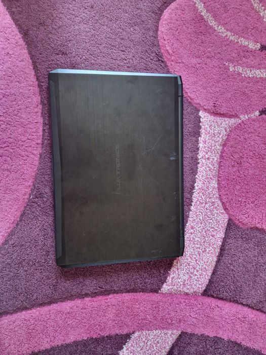 Eluktronics VR Ready Gaming Laptop ( Defect )