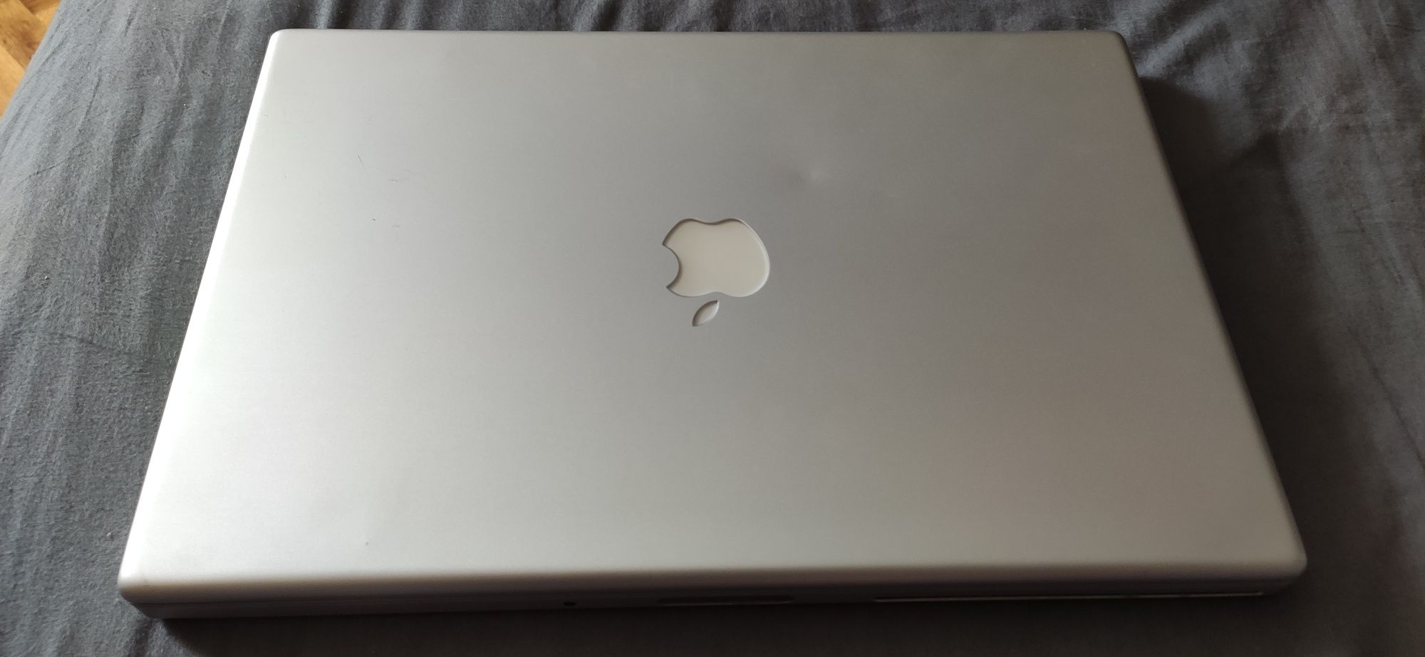 APPIE Macbook pro 15'