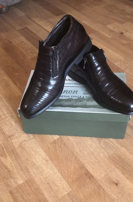 Мужские классические полусапоги фирмы- Vernon Sabin,