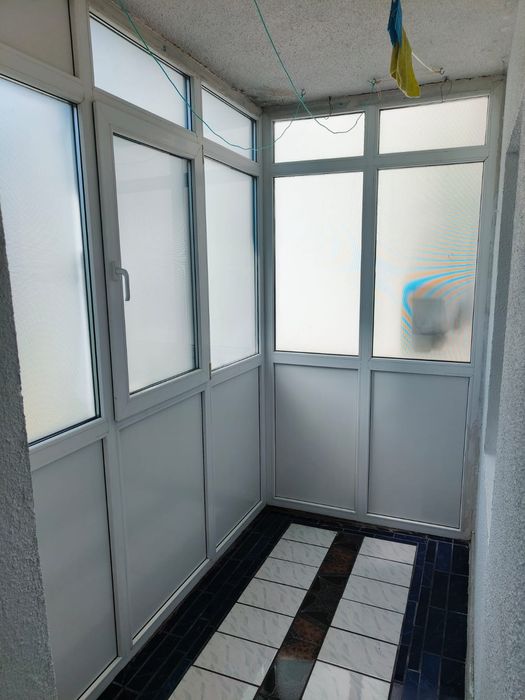 Sarari, Henri Coandă, 2 dec, et2/4,mob+utilat !