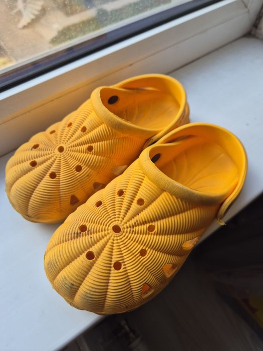 Сланцы кроксы 30-31 размер