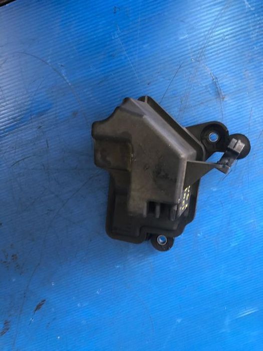rezervor vacuum 2.0 tdci ford focus 2 2008
