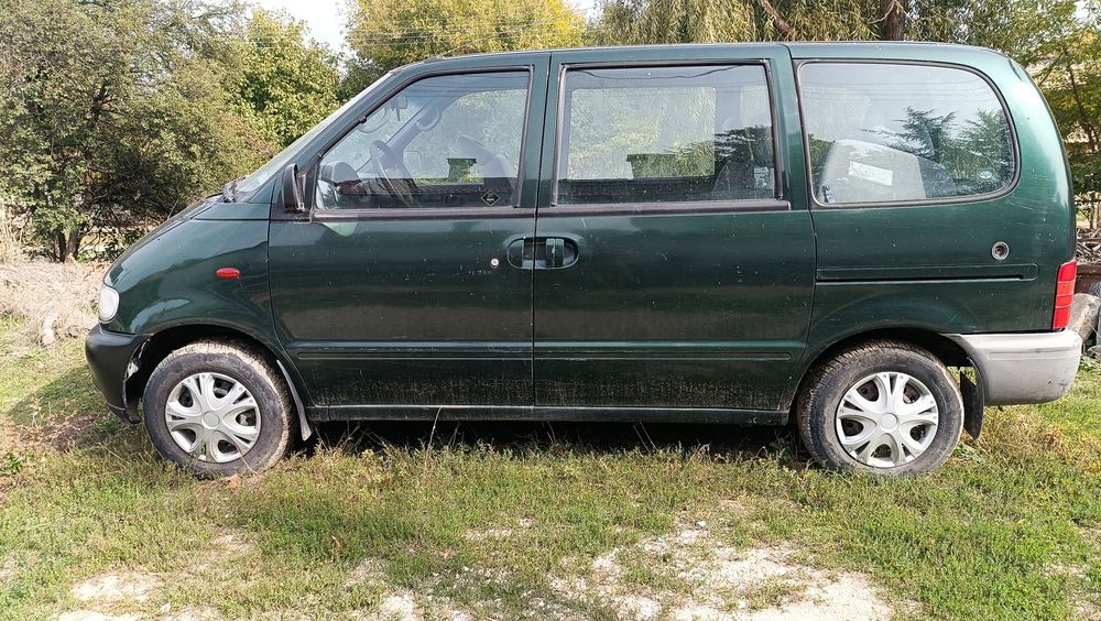 На части! Nissan Serena 1.6 1998г.