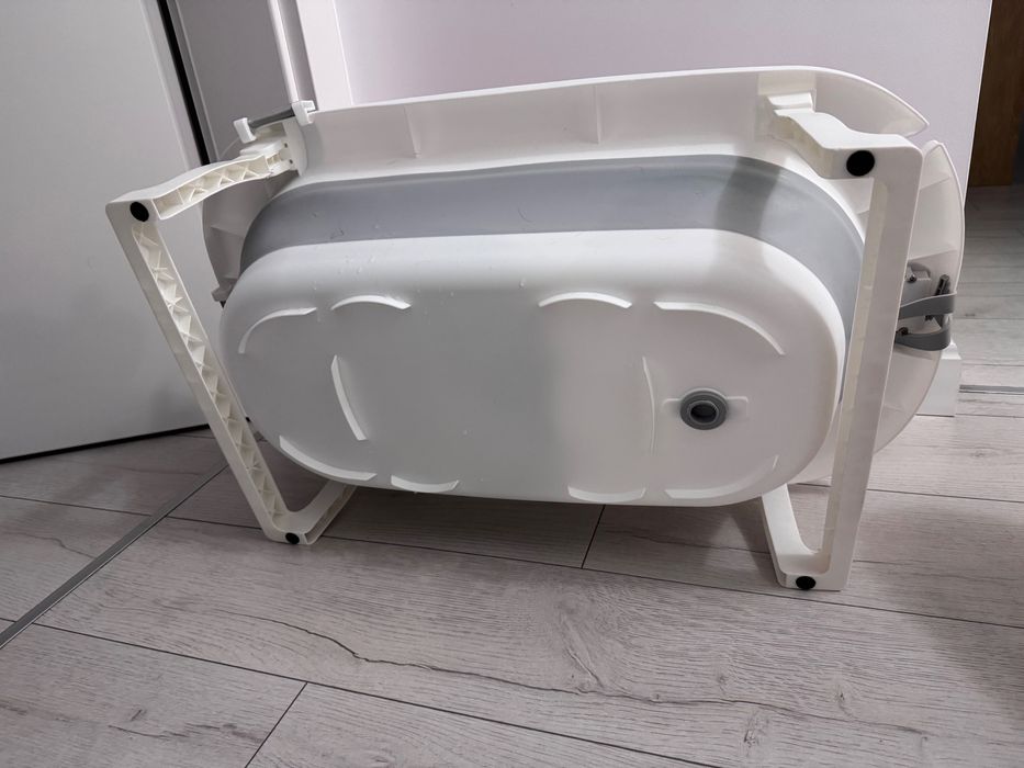 Cădiță pliabilă bebeluși stare ca nouă