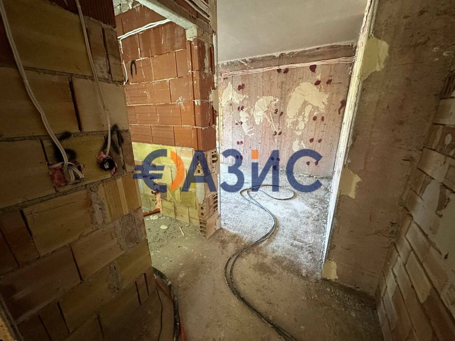 Продава се Двустаен апартамент в Поморие - 50 кв.м за 1260 €/кв.м - Снимка #1