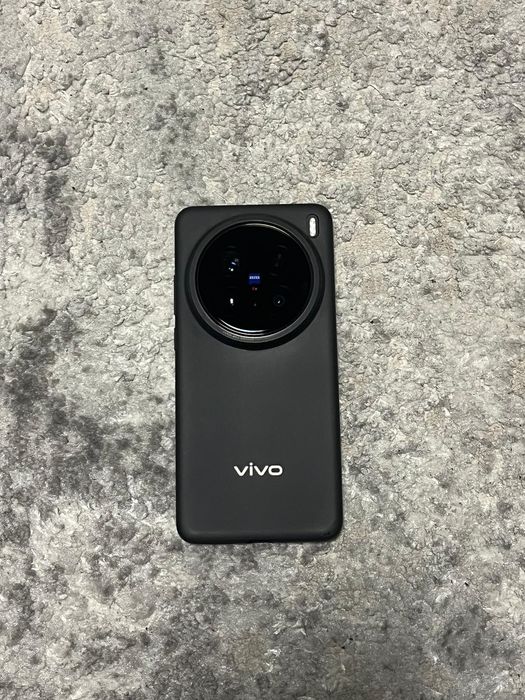 Vivo X200 Pro – Dimensity 9400, 12+12GB RAM, 256GB, 6000mAh – Ca nou!